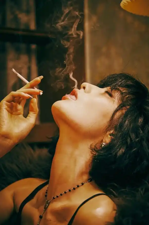 色五月丁香六月欧美综合_欧美三级不卡在线播放_亚洲色欲色欲77777小说